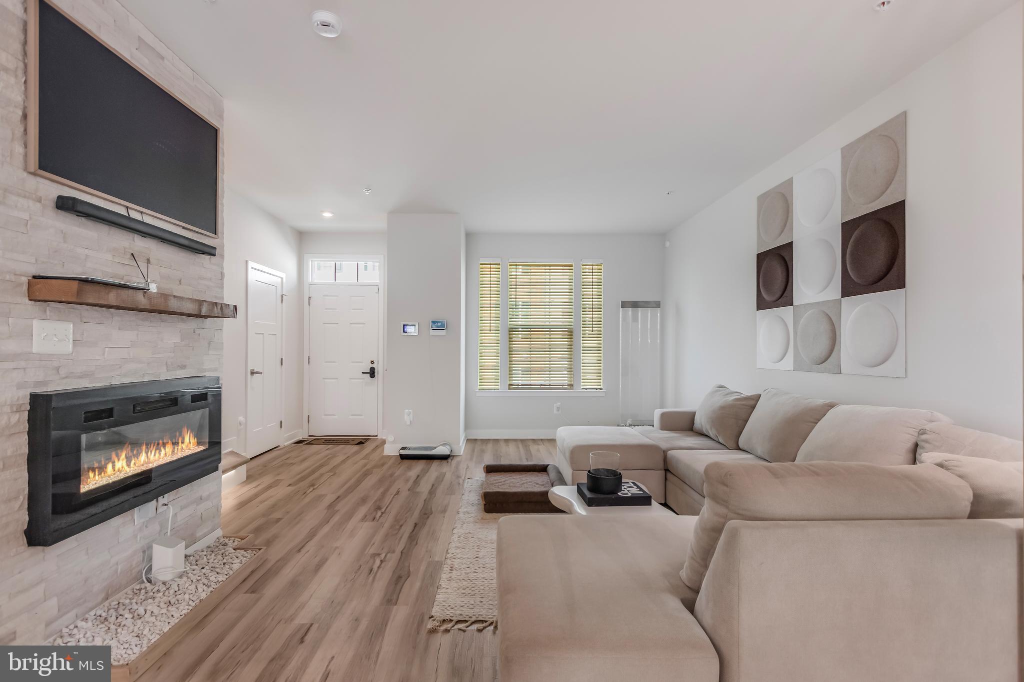 WESTPHALIA TOWN CENTER - Residential Lease