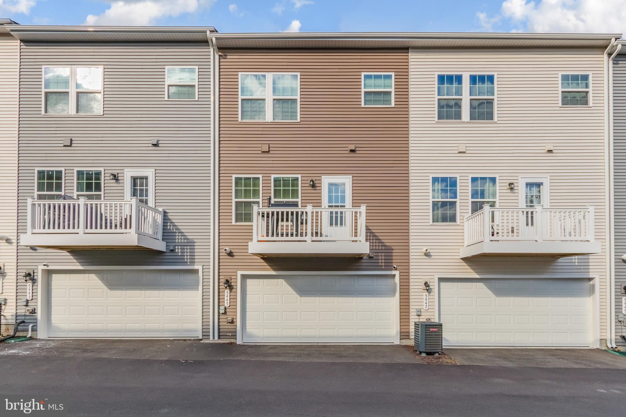 WESTPHALIA TOWN CENTER - Residential Lease