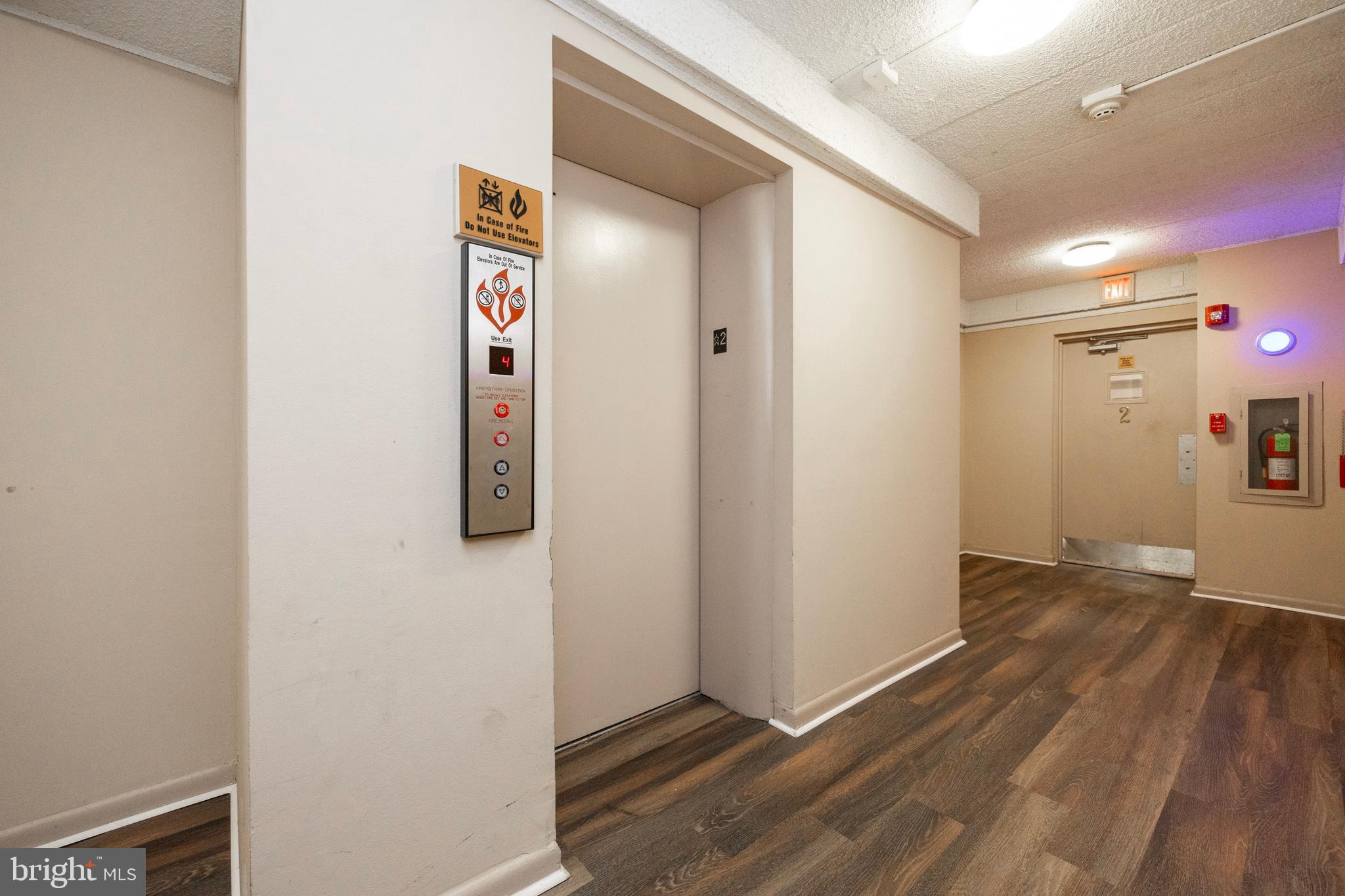 HAVERFORD HILL - Residential