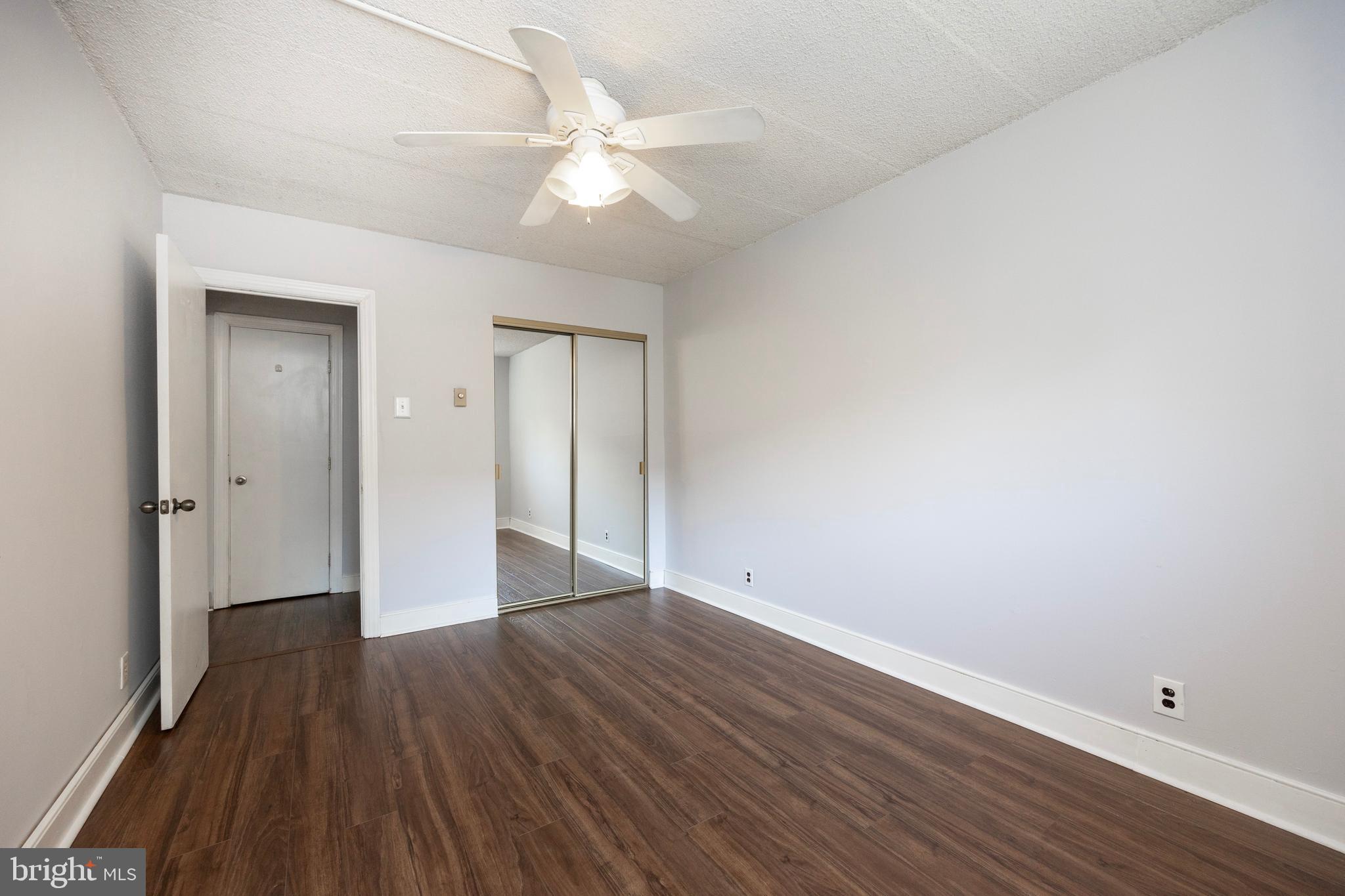 HAVERFORD HILL - Residential