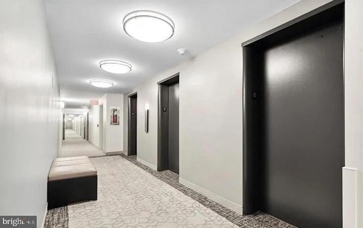 LOGAN SQUARE - Residential