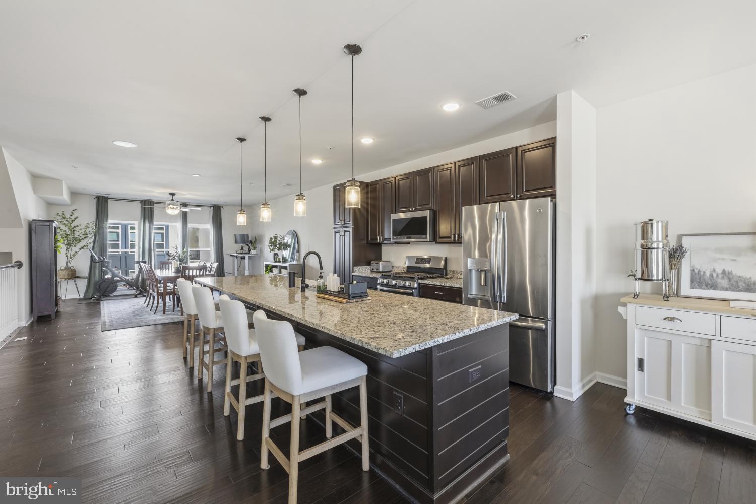 413 MAHAN LANE