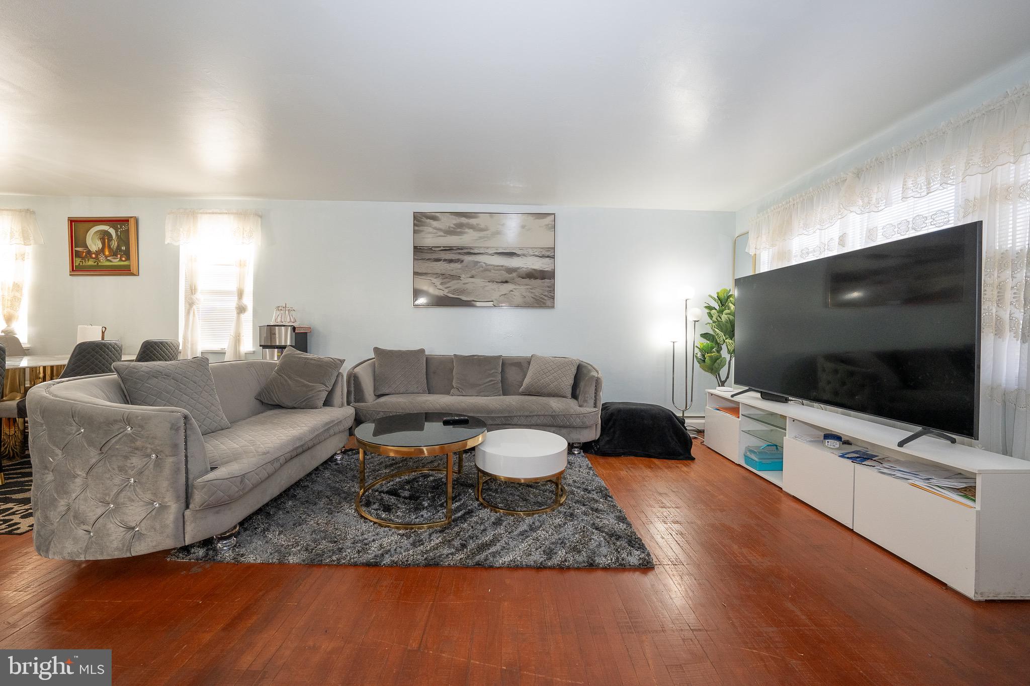 DREXEL HILL - Residential