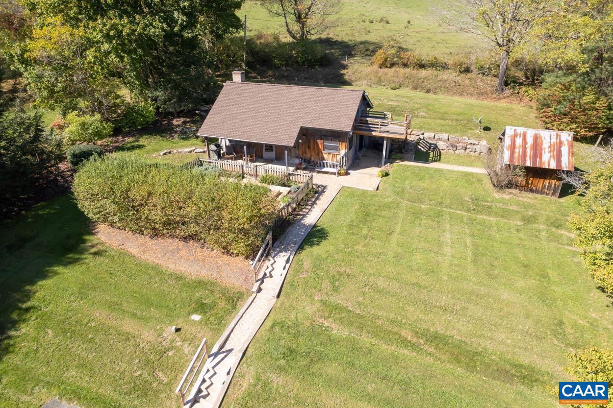 3 OLD MILL RD
