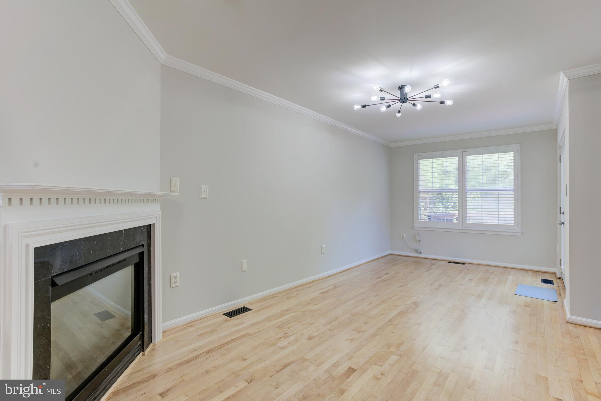 PRINCETON WOODS - Residential