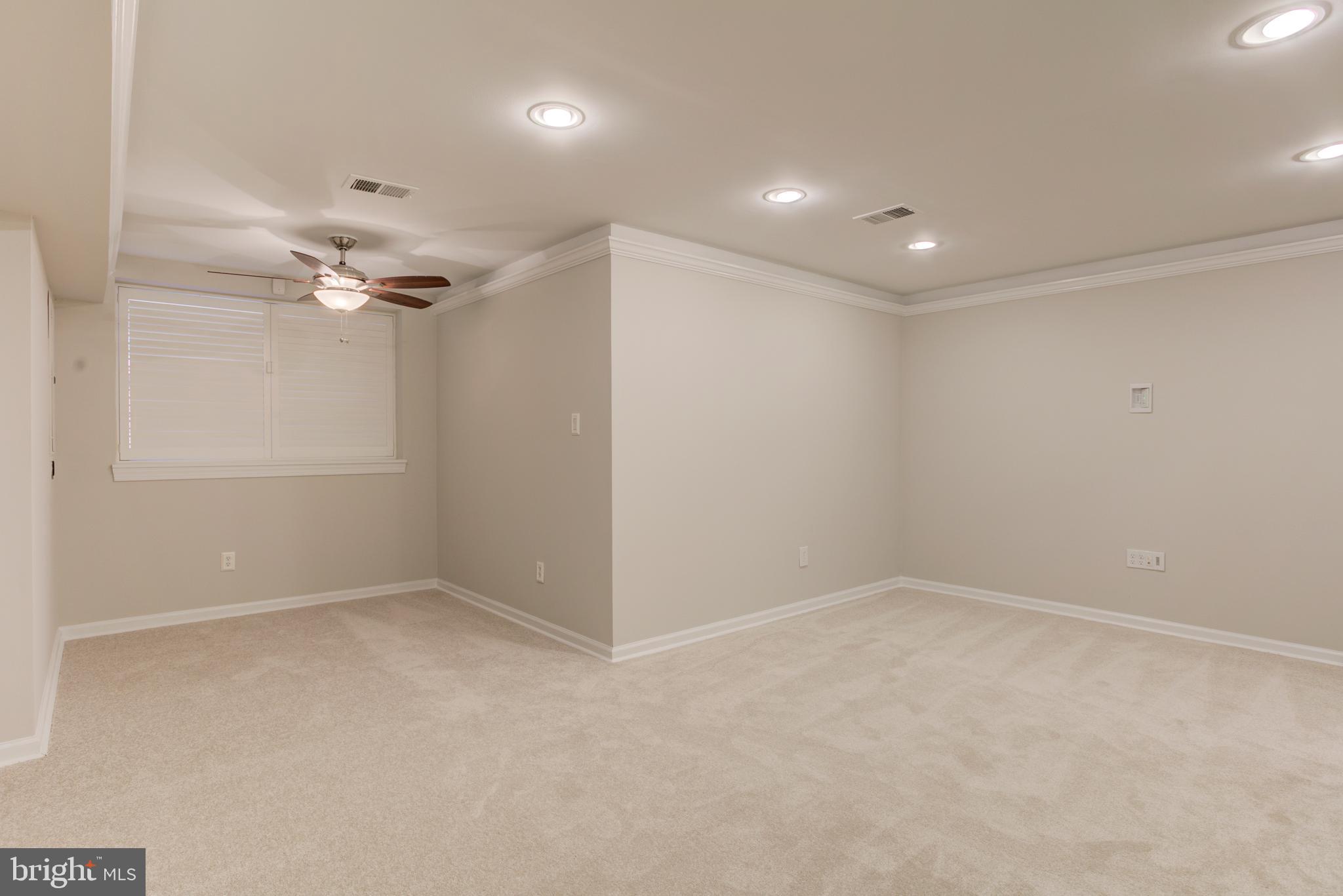 PRINCETON WOODS - Residential