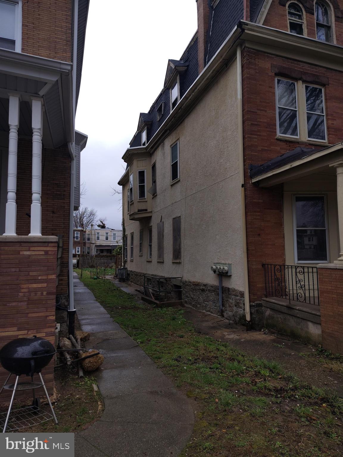 GERMANTOWN - Residential Income