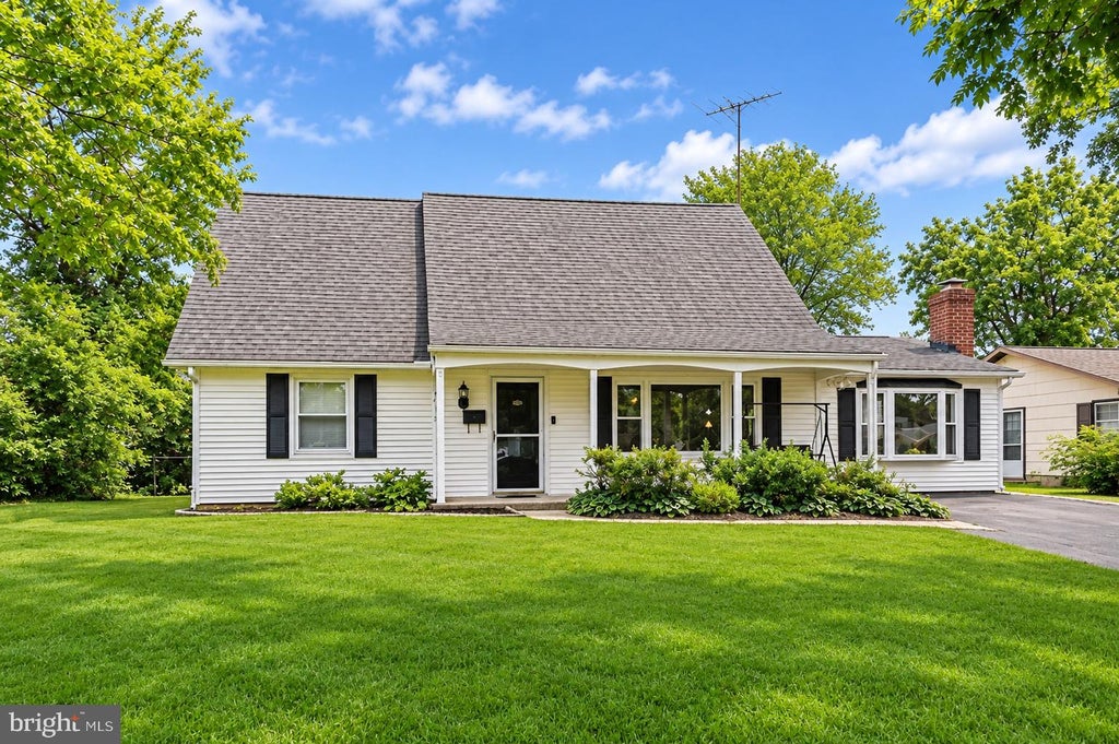 Photo of 2615 Kennison Lane, BOWIE, MD 20715 (MLS # MDPG2214398)