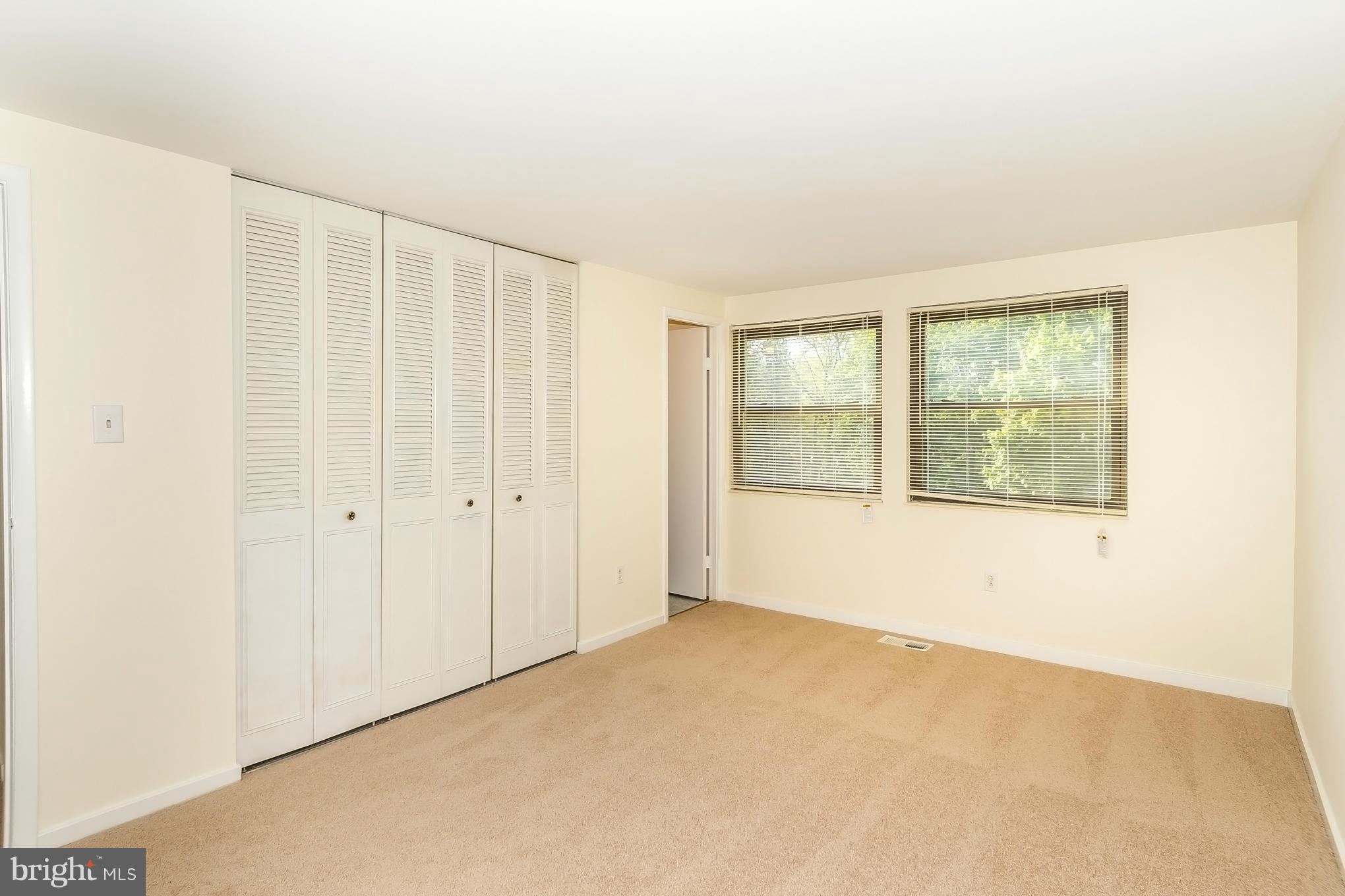 VILLAGE OF OWEN BROWN - Residential