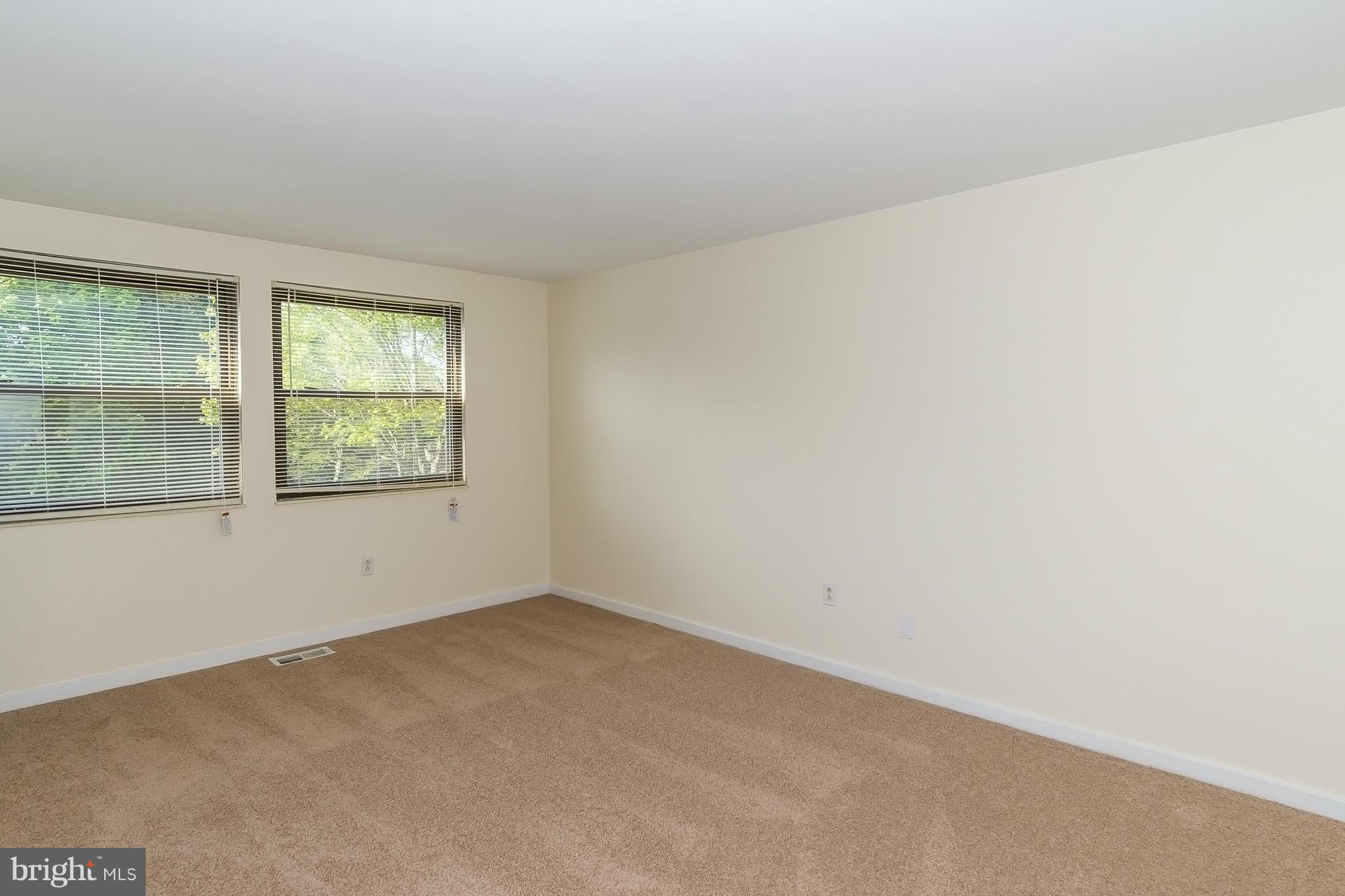 VILLAGE OF OWEN BROWN - Residential