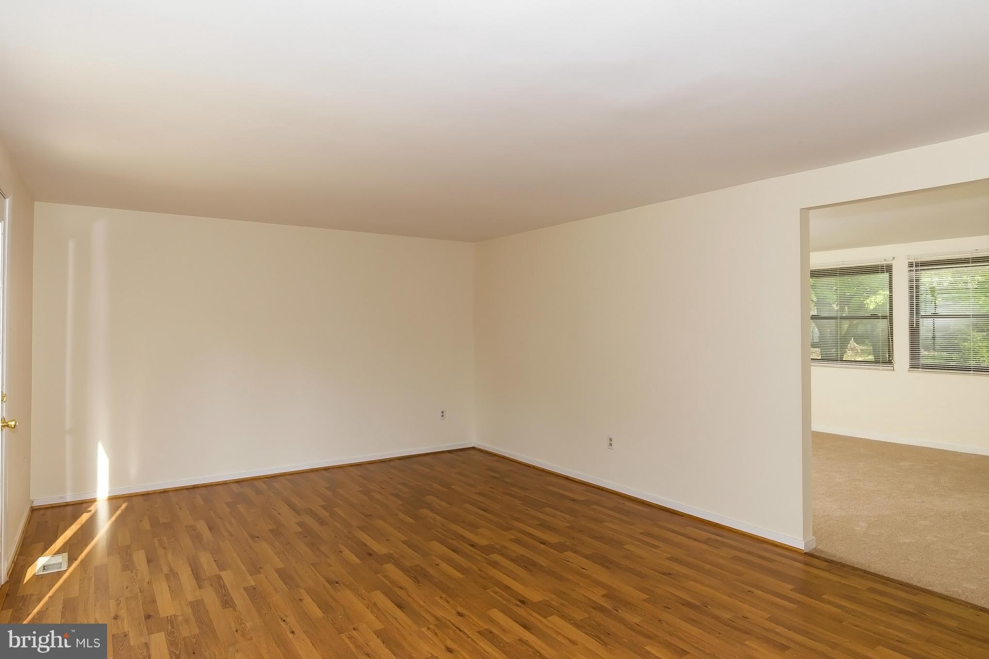 VILLAGE OF OWEN BROWN - Residential