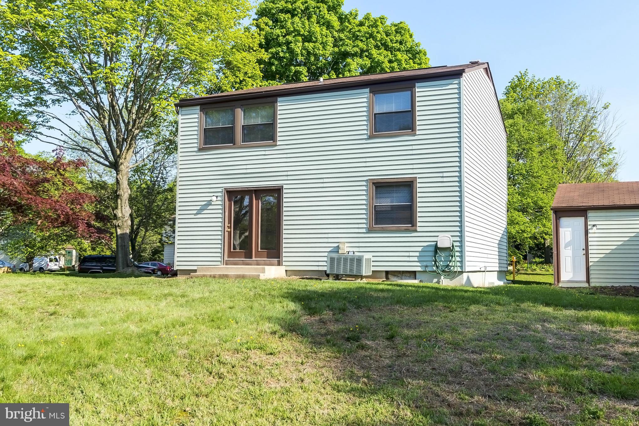 VILLAGE OF OWEN BROWN - Residential