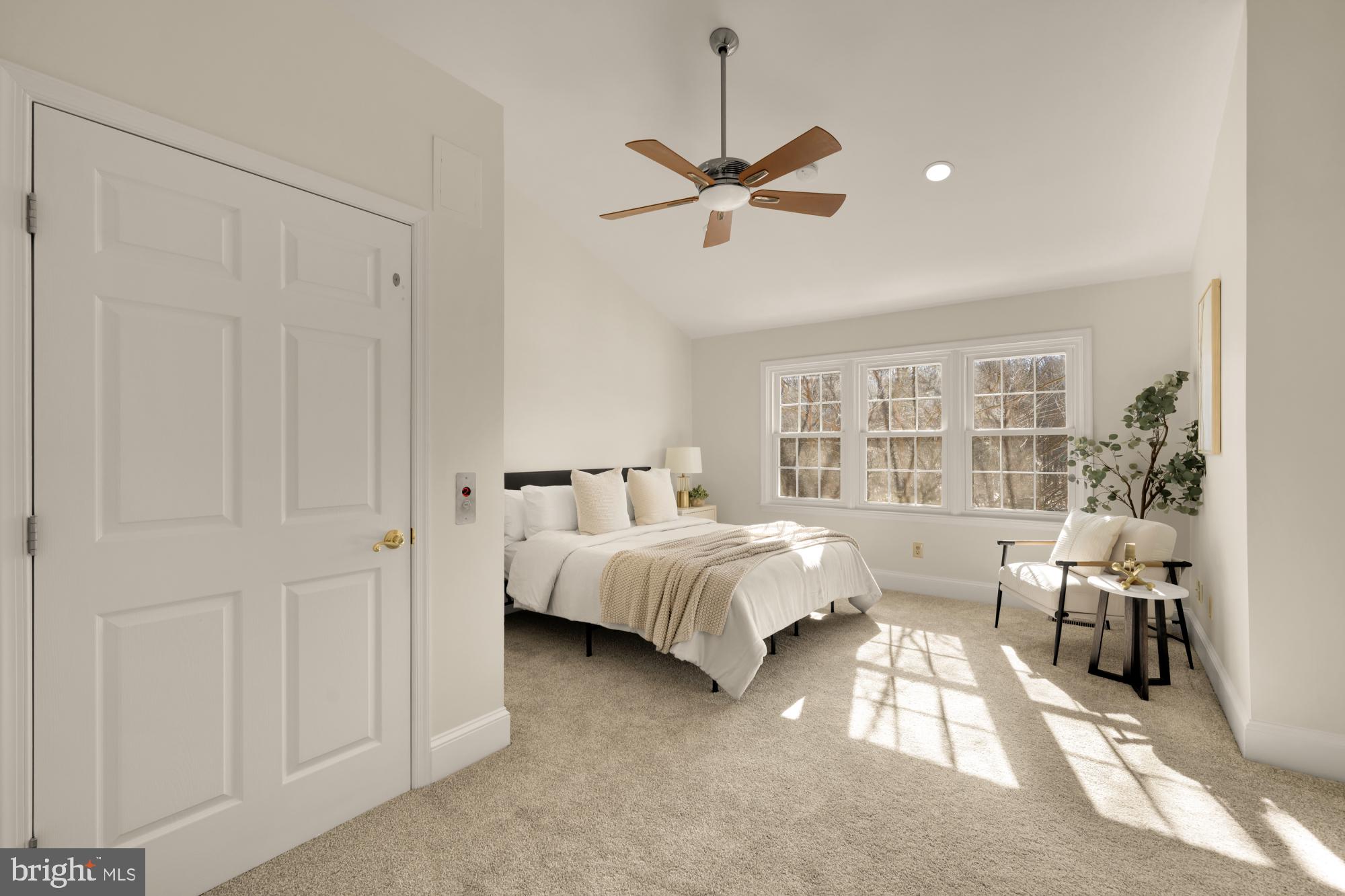 RIVERHILL - Residential