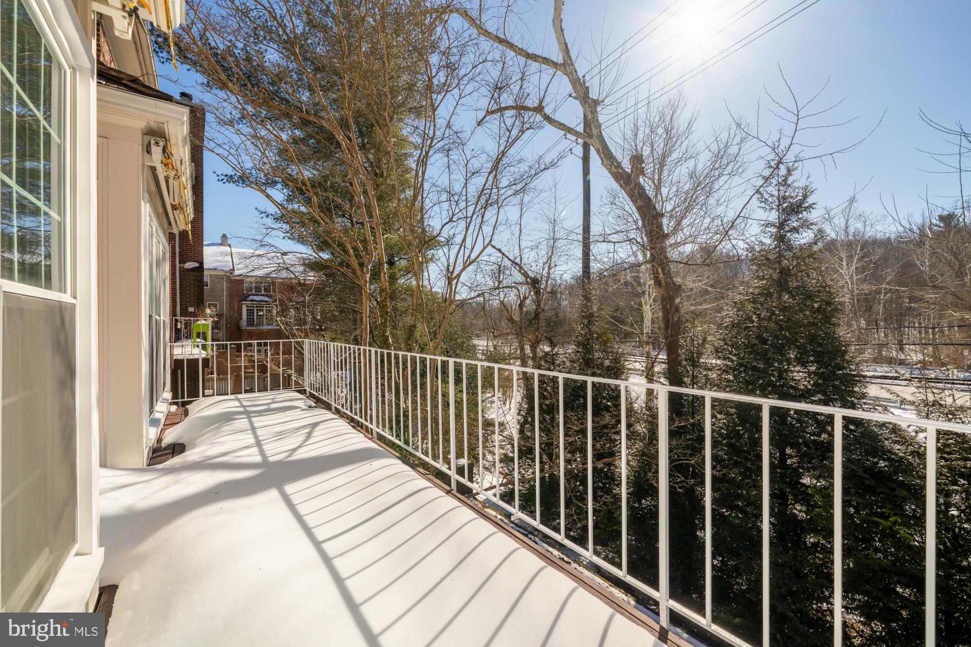 RIVERHILL - Residential