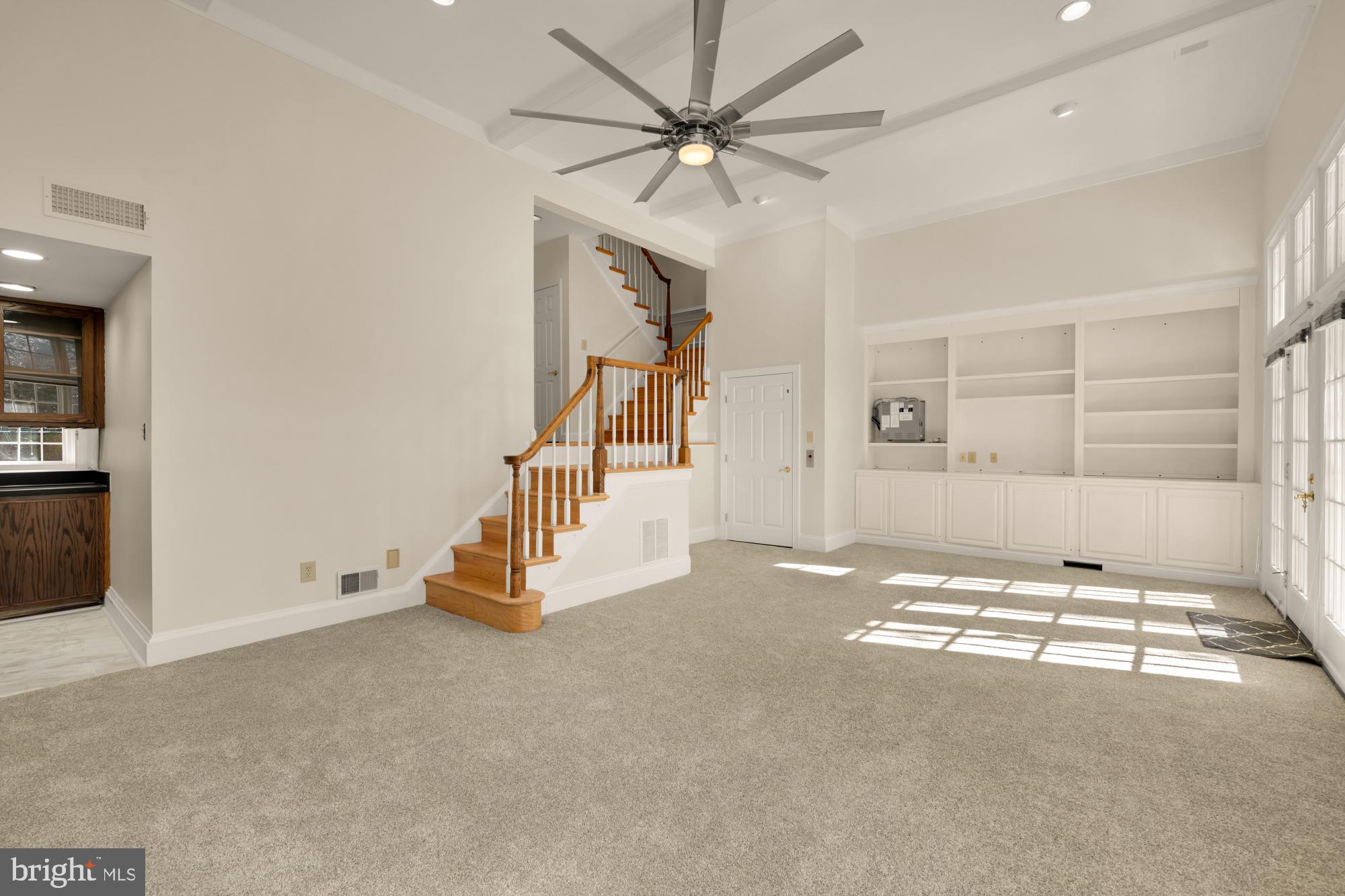 RIVERHILL - Residential