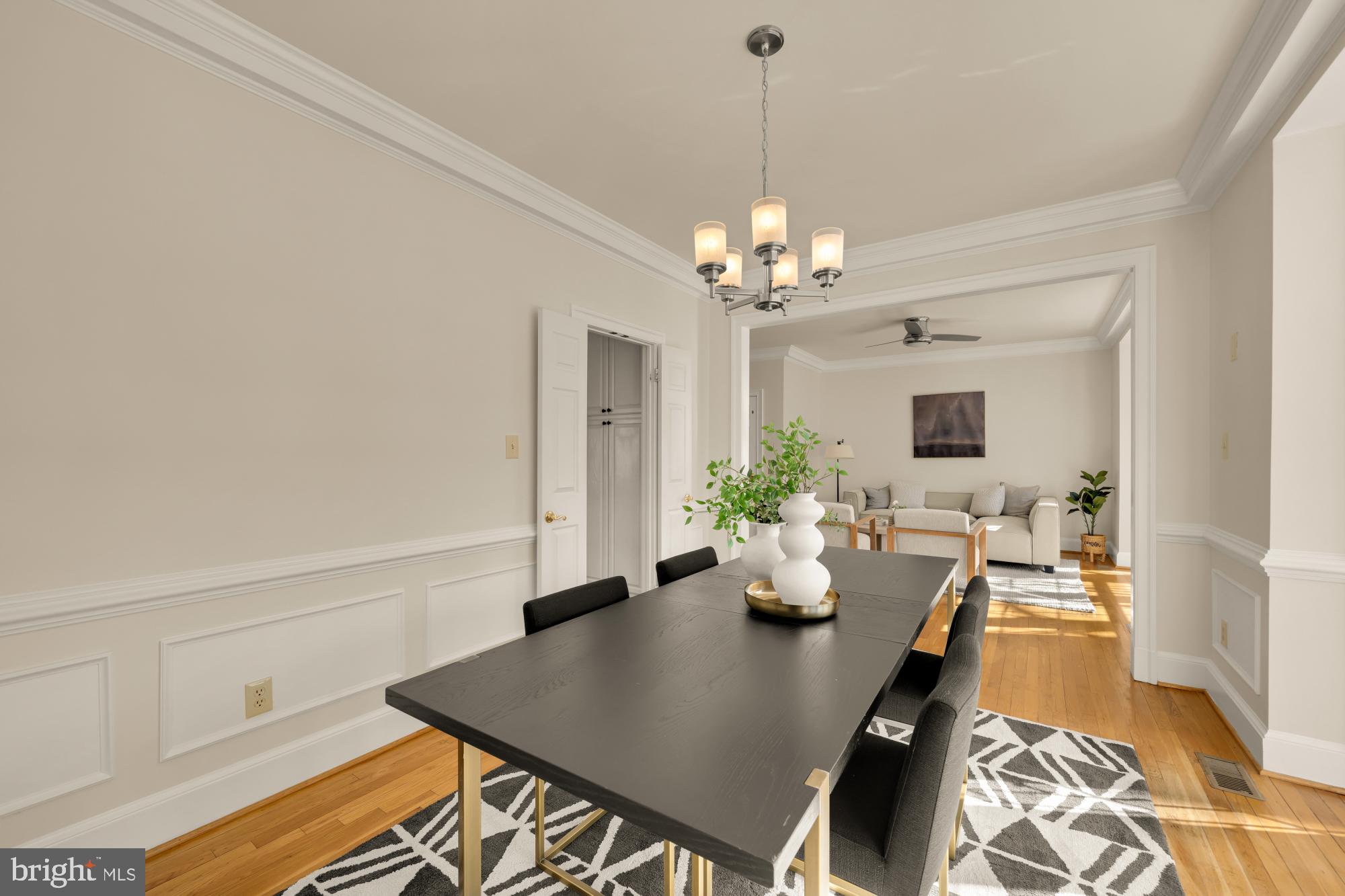 RIVERHILL - Residential