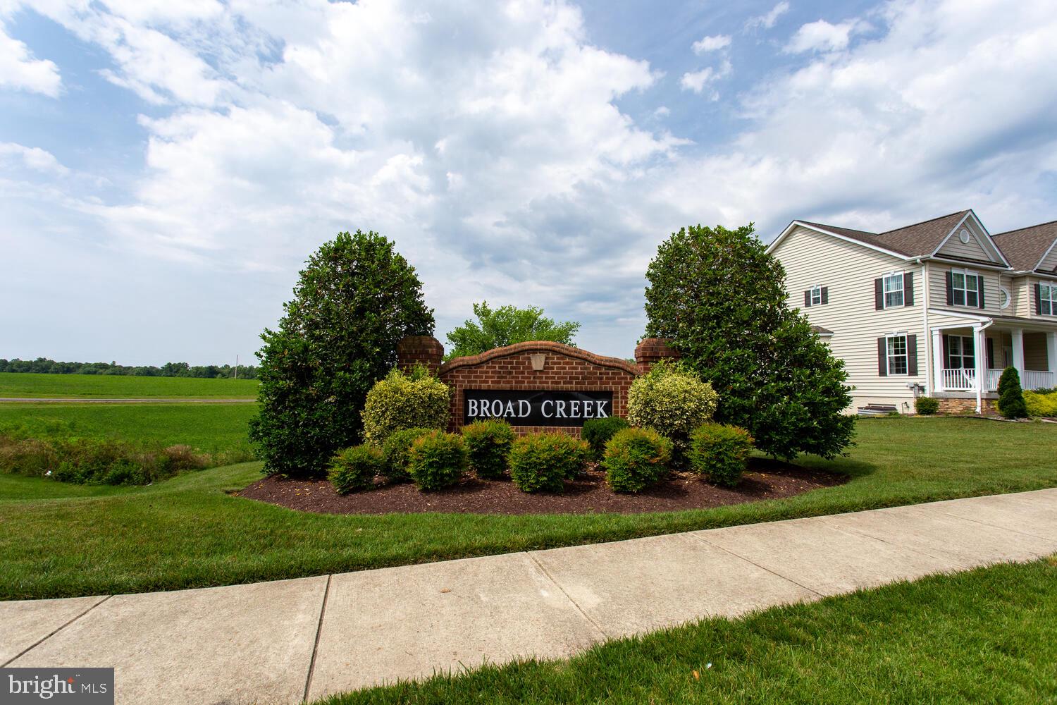 BROAD CREEK - Residential