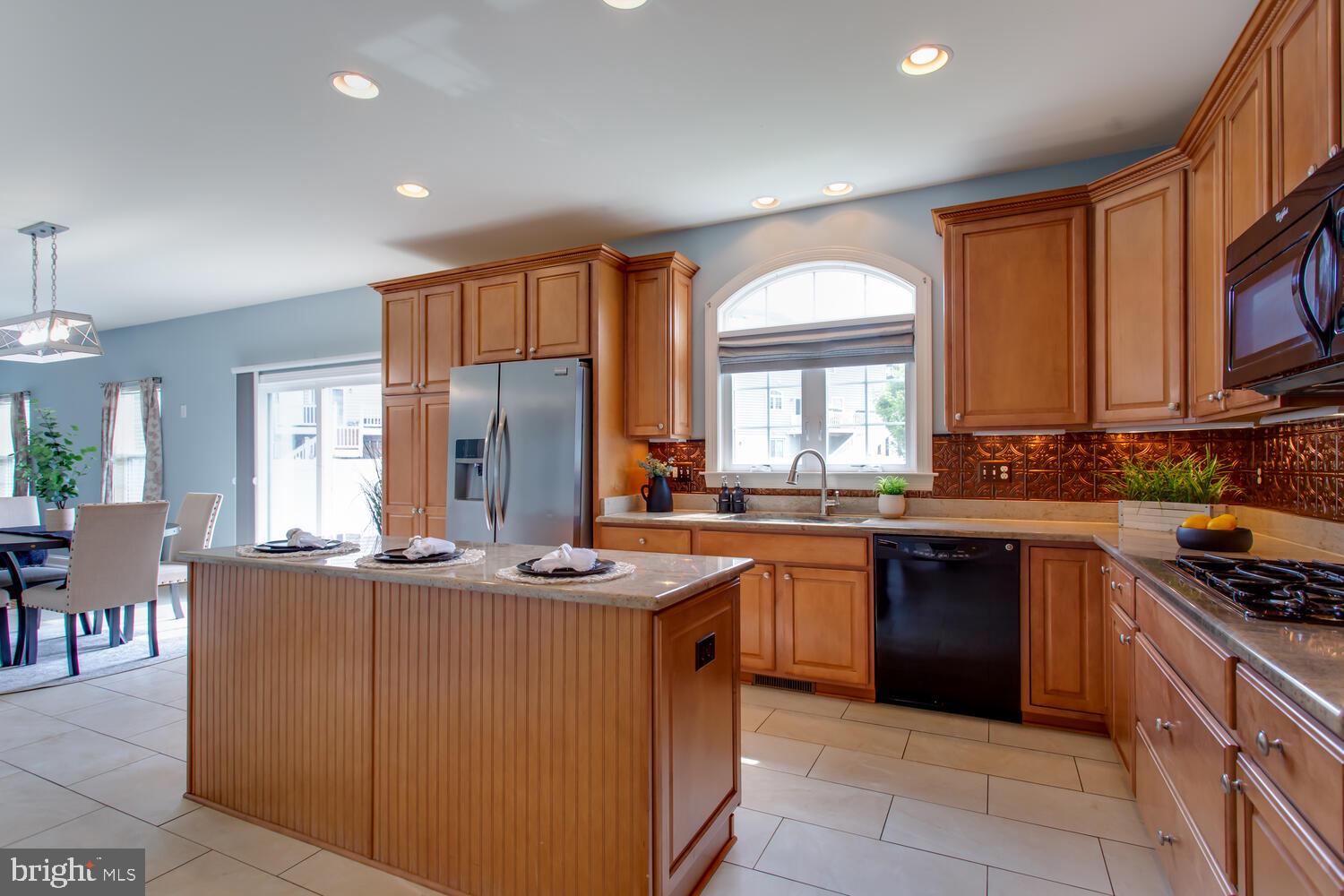 BROAD CREEK - Residential