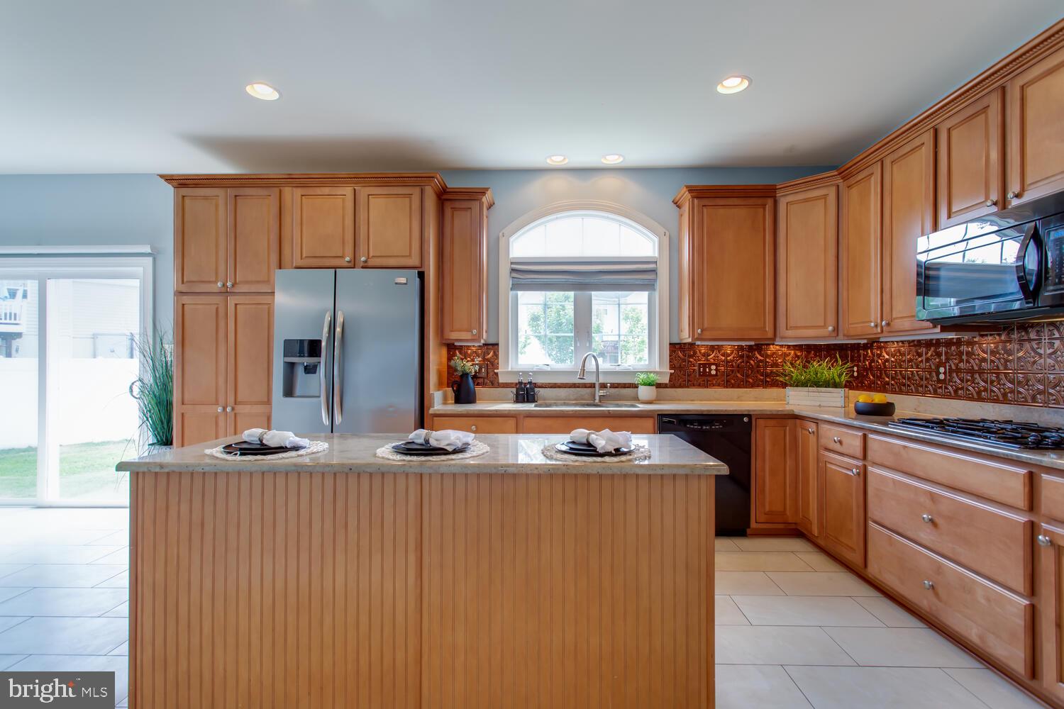 BROAD CREEK - Residential