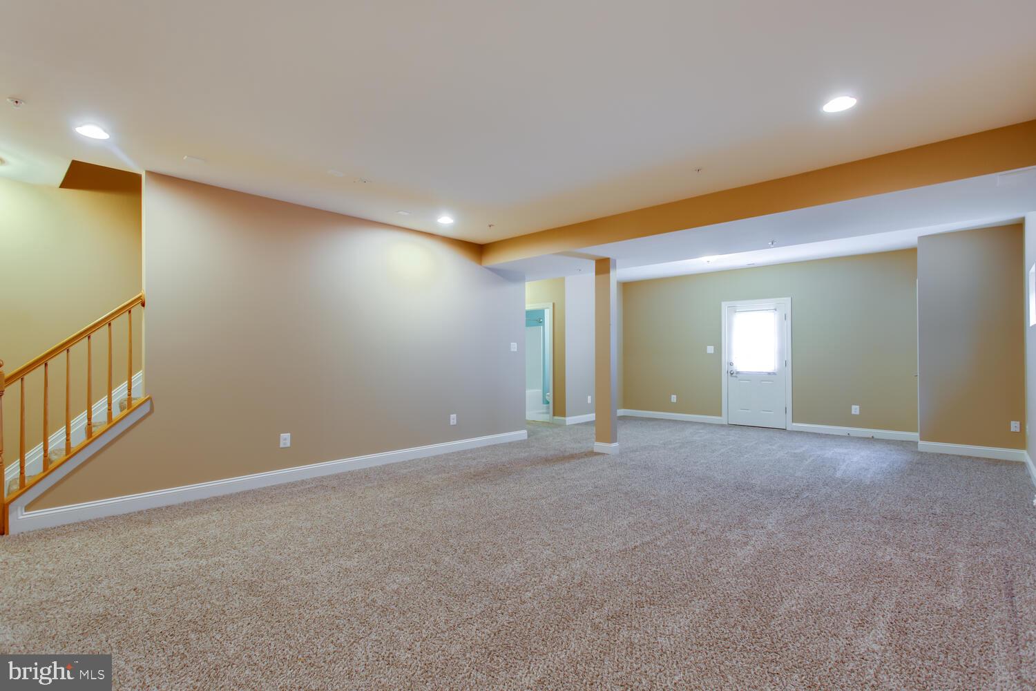 BROAD CREEK - Residential