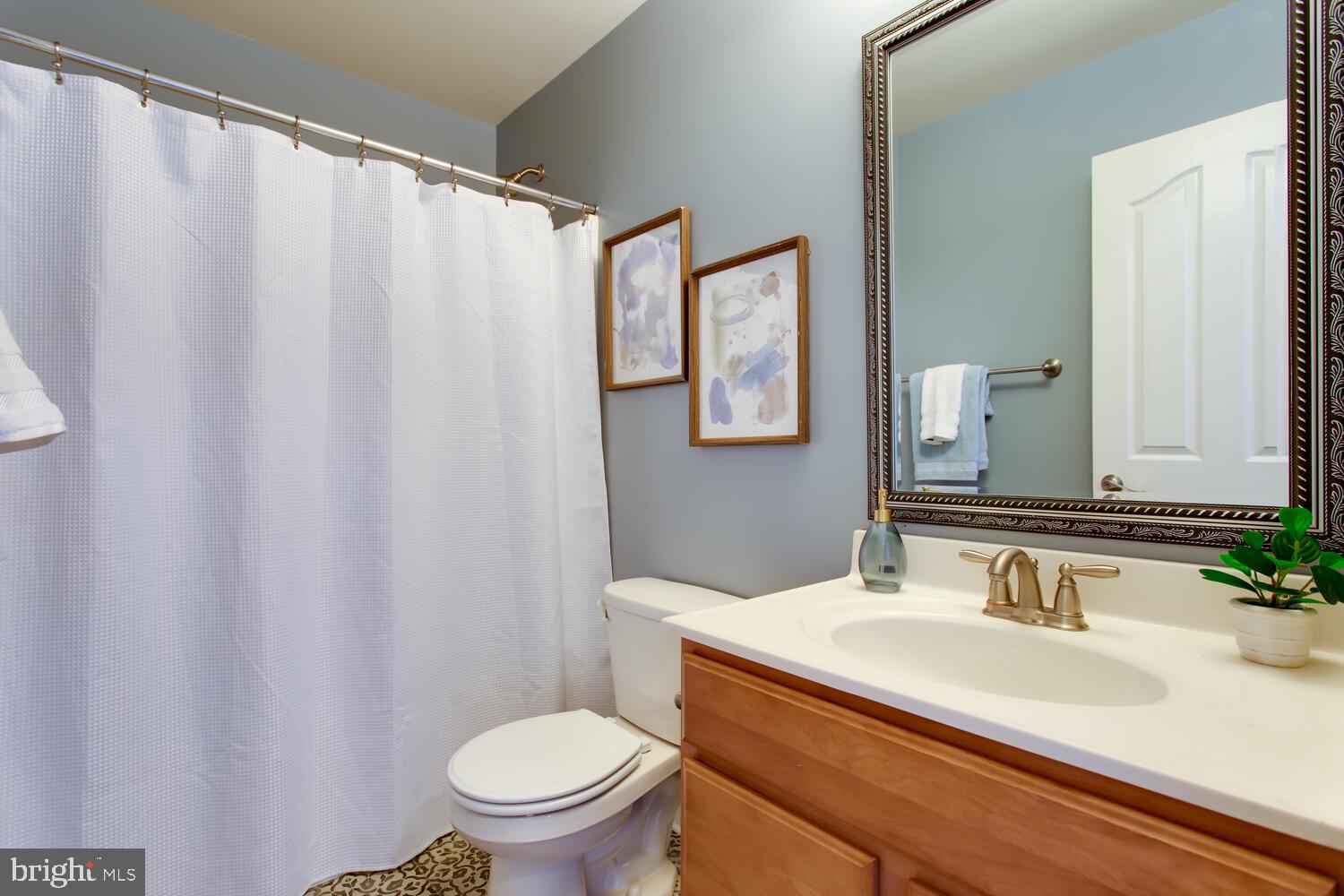 BROAD CREEK - Residential