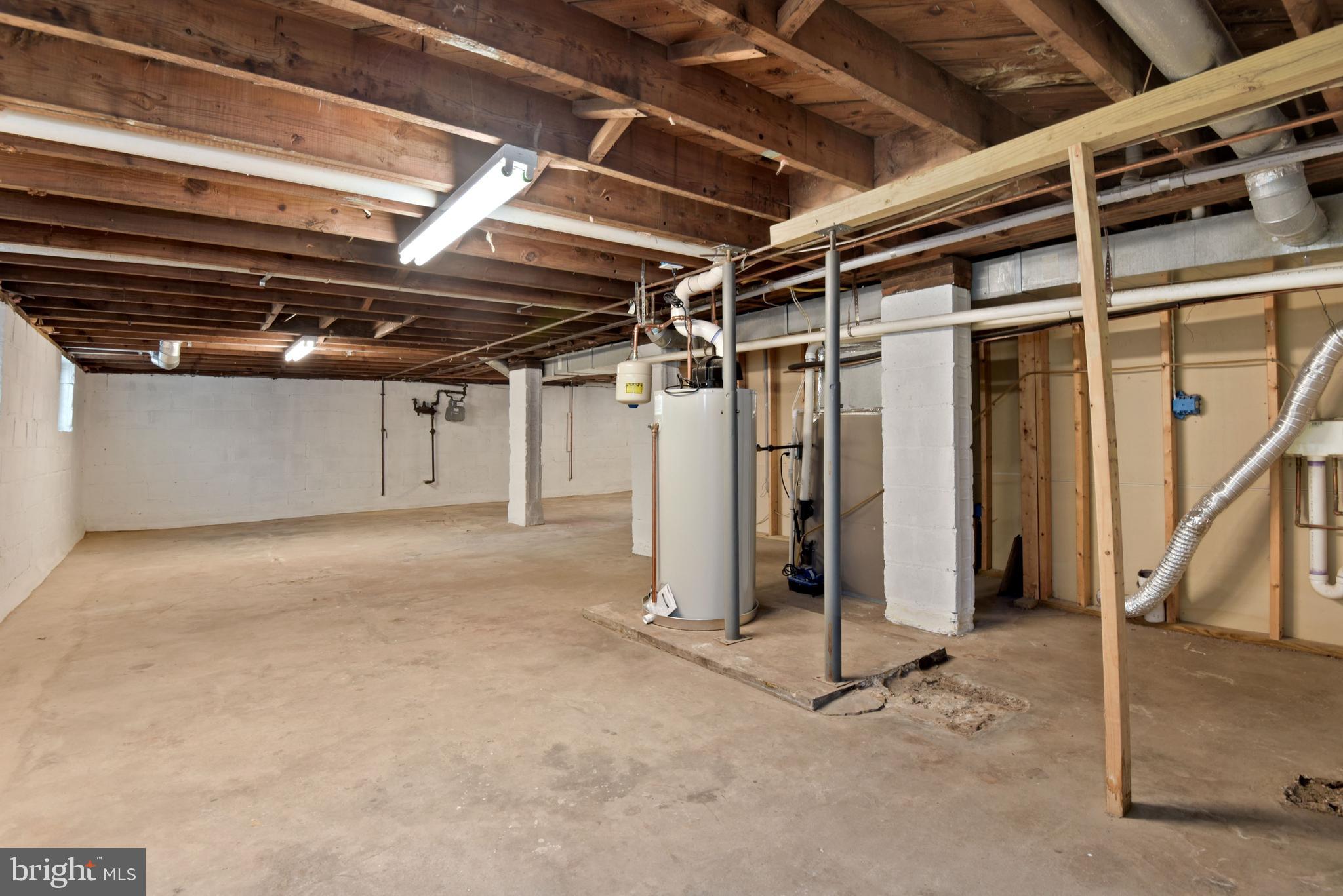 ASHTON HEIGHTS - Residential