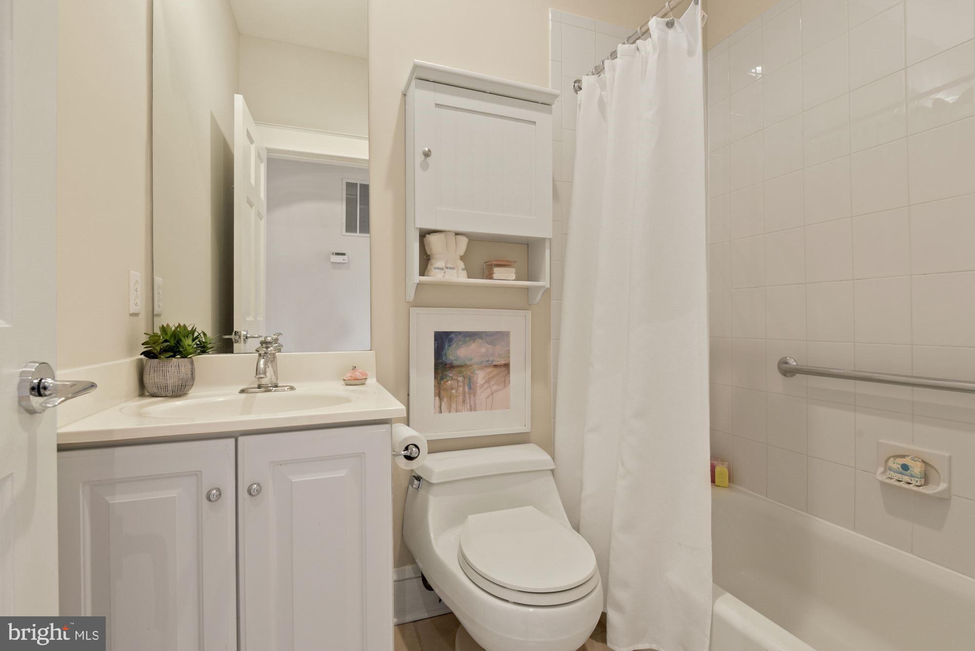 ASHTON HEIGHTS - Residential