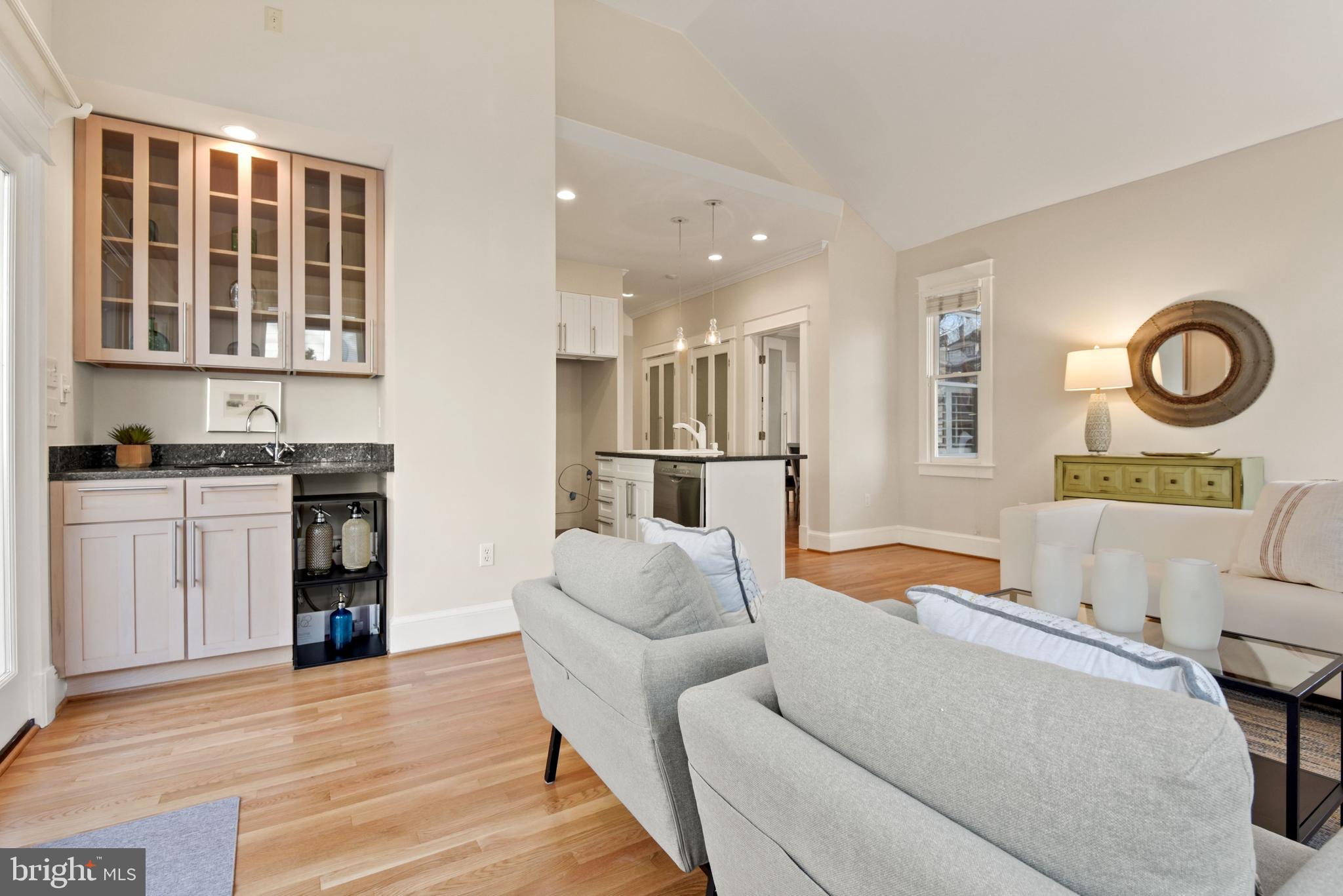 ASHTON HEIGHTS - Residential