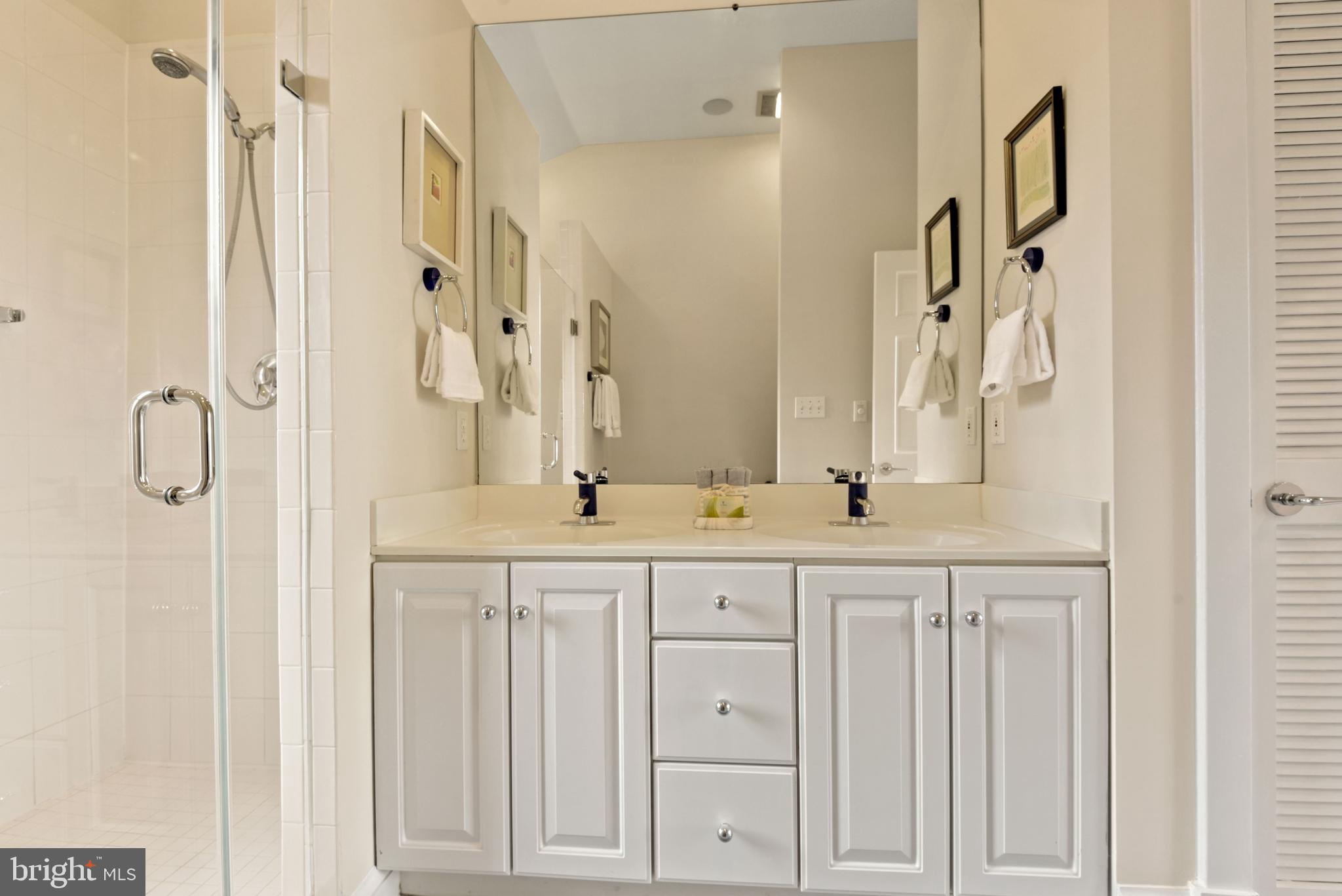 ASHTON HEIGHTS - Residential