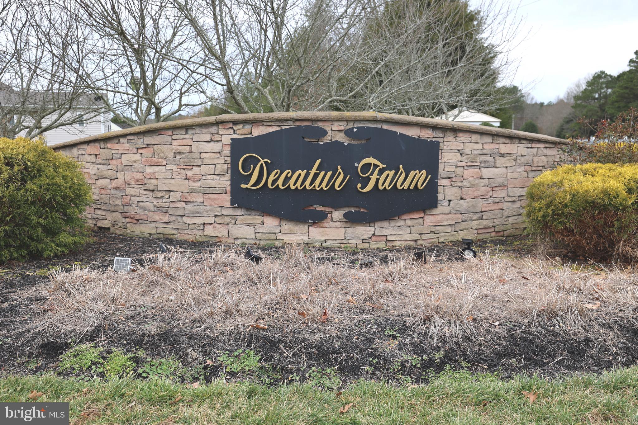 DECATUR FARM - Residential Lease