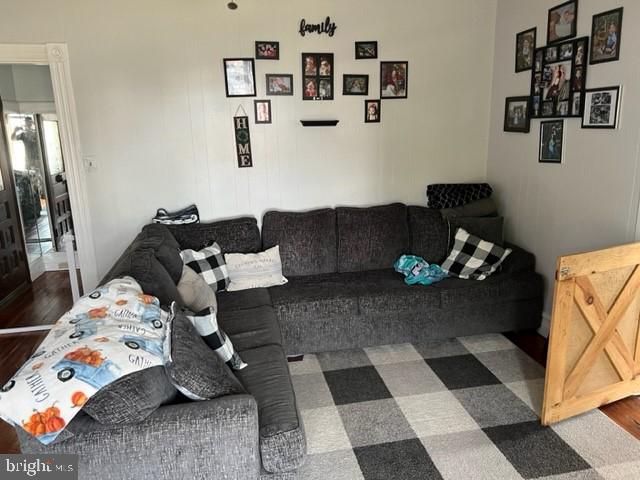 PAW PAW - Residential