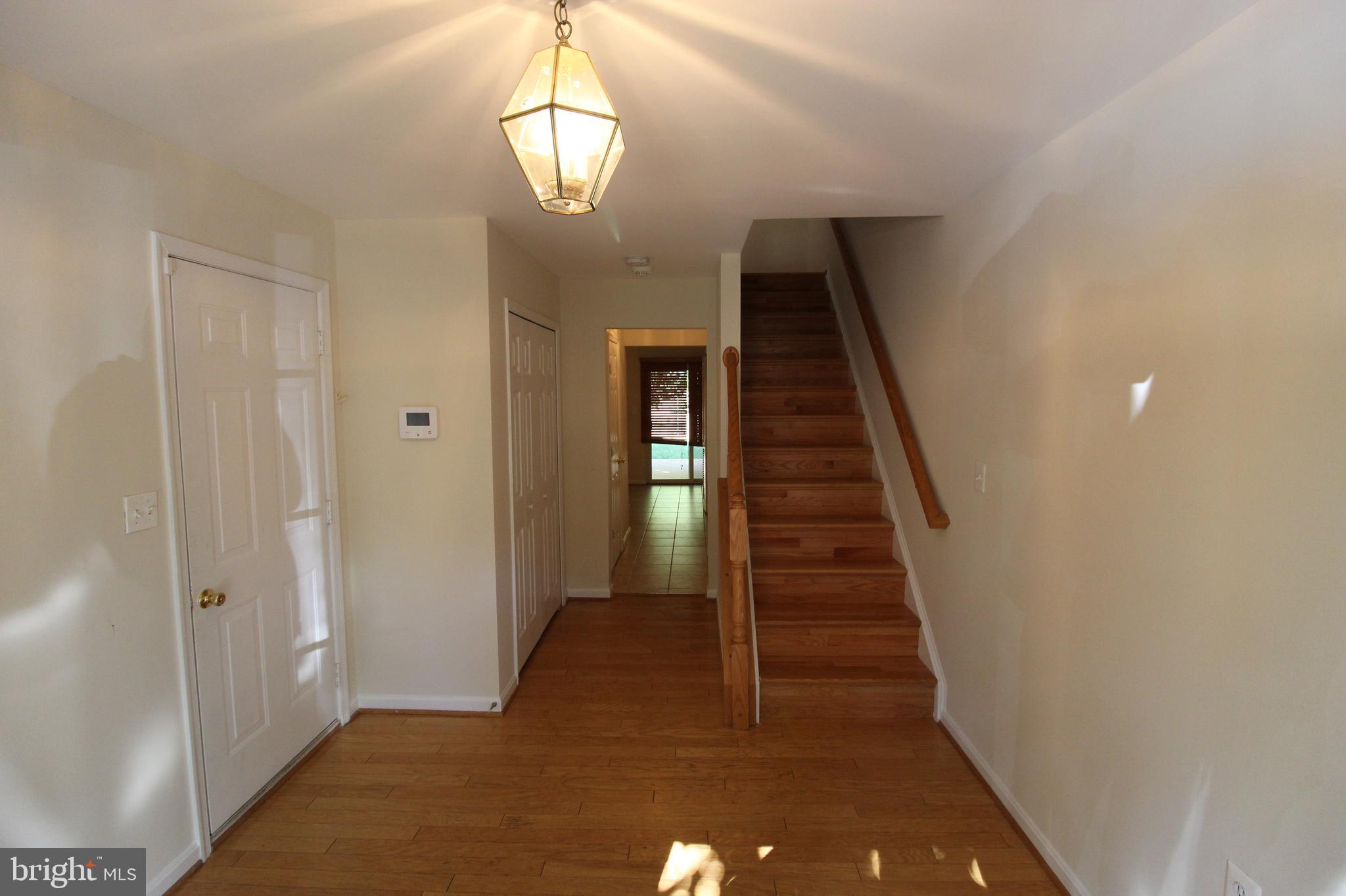 ASHBURN FARM - Residential Lease