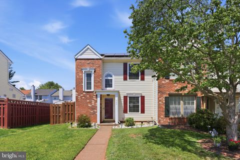 Photo of 620 Bridlewood Drive, CULPEPER, VA 22701 (MLS # VACU2013626)