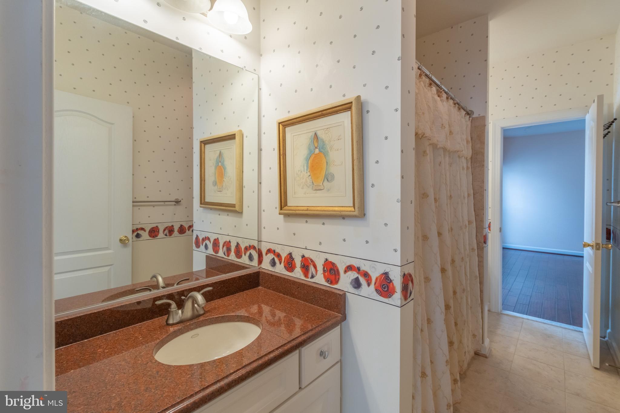 MONTICELLO - Residential