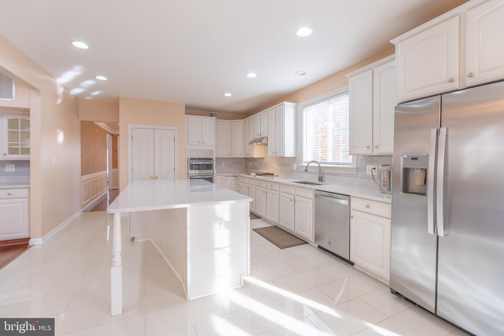 MONTICELLO - Residential