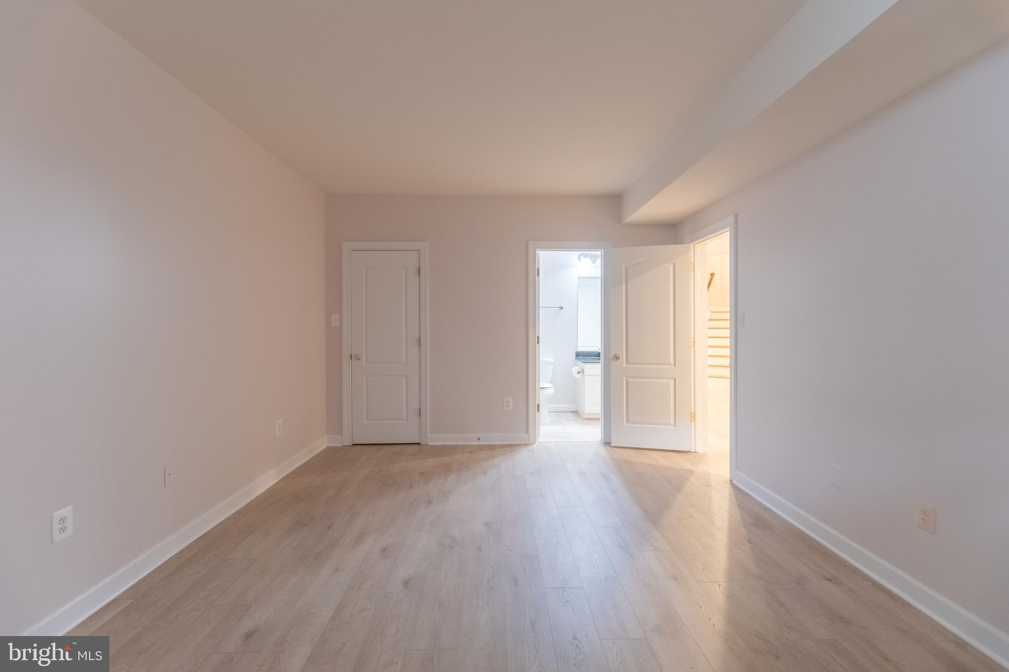 MONTICELLO - Residential