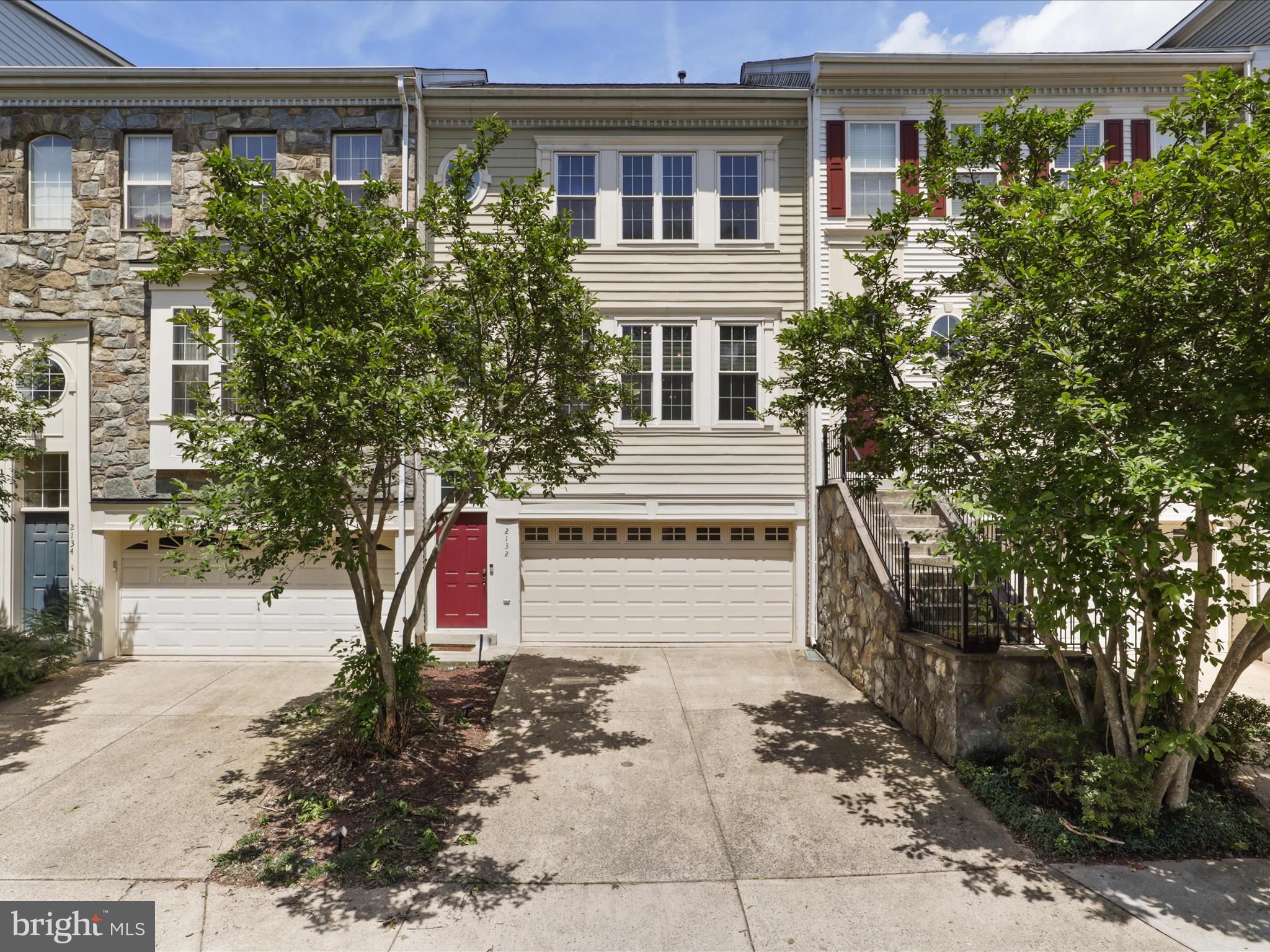 2132 CAPSTONE CIRCLE