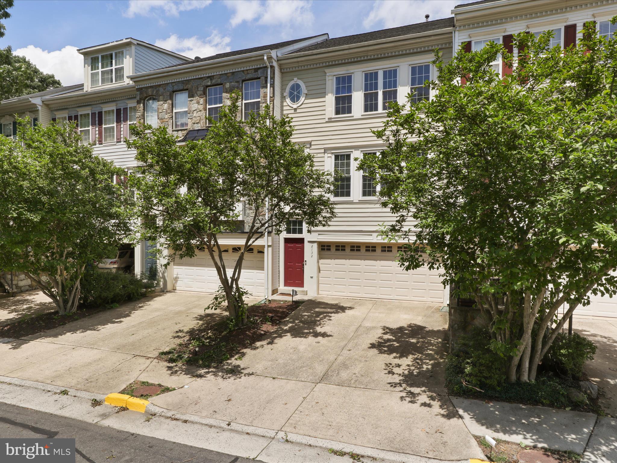 2132 CAPSTONE CIRCLE