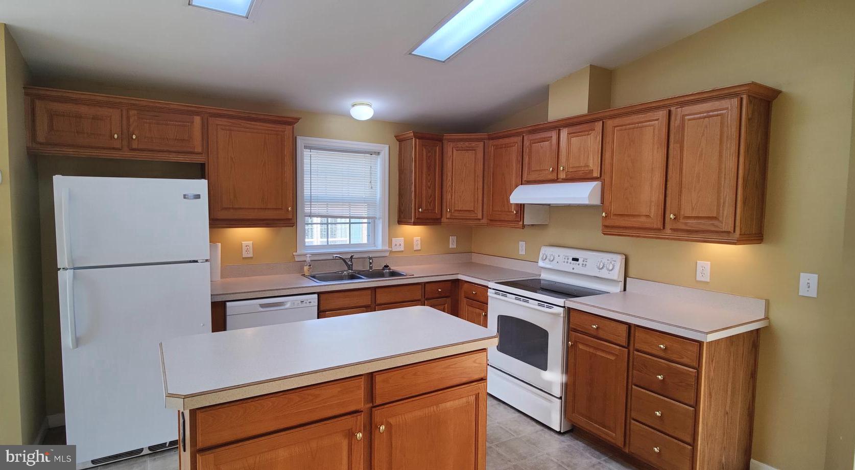 VILLAGE OF NITTANY GLEN - Residential