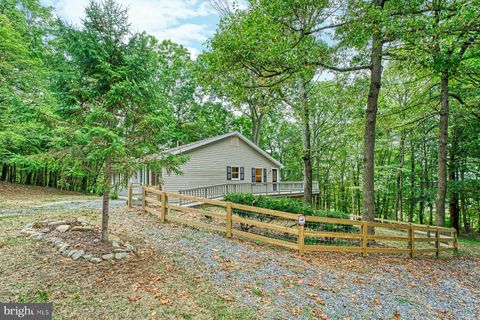 37740 LONG LANE LOVETTSVILLE VA 20180