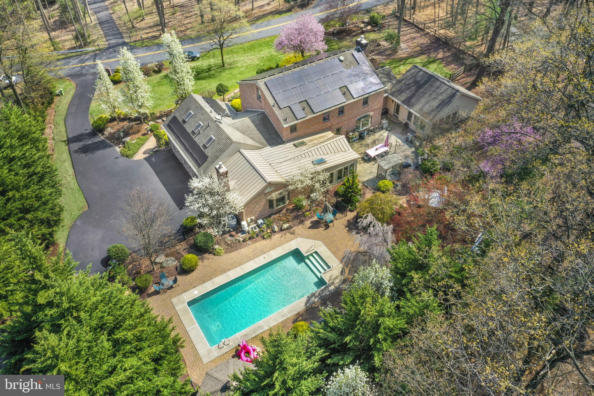 22 FAWN DRIVE
