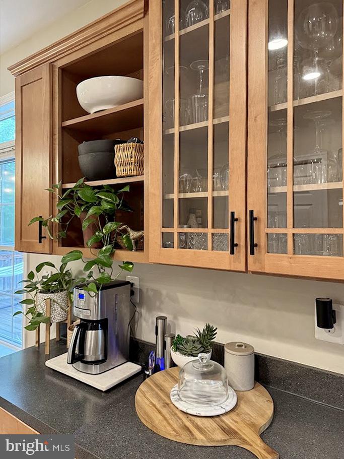 CHATHAM  VILLAGE - Residential