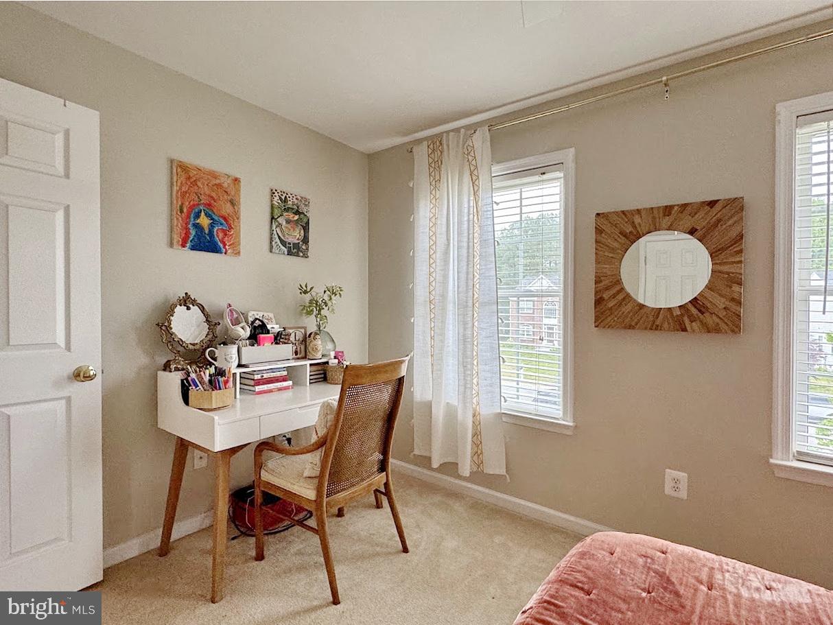 CHATHAM  VILLAGE - Residential