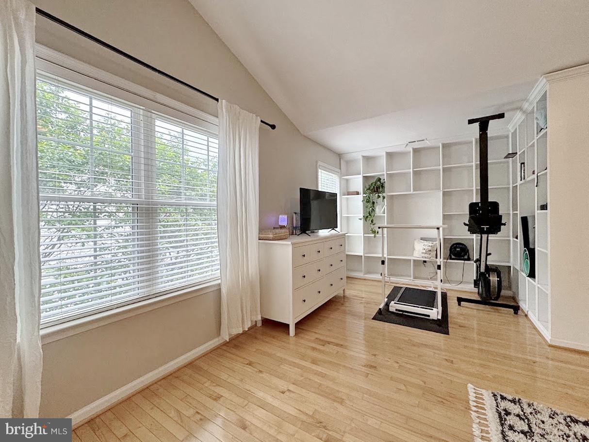 CHATHAM  VILLAGE - Residential