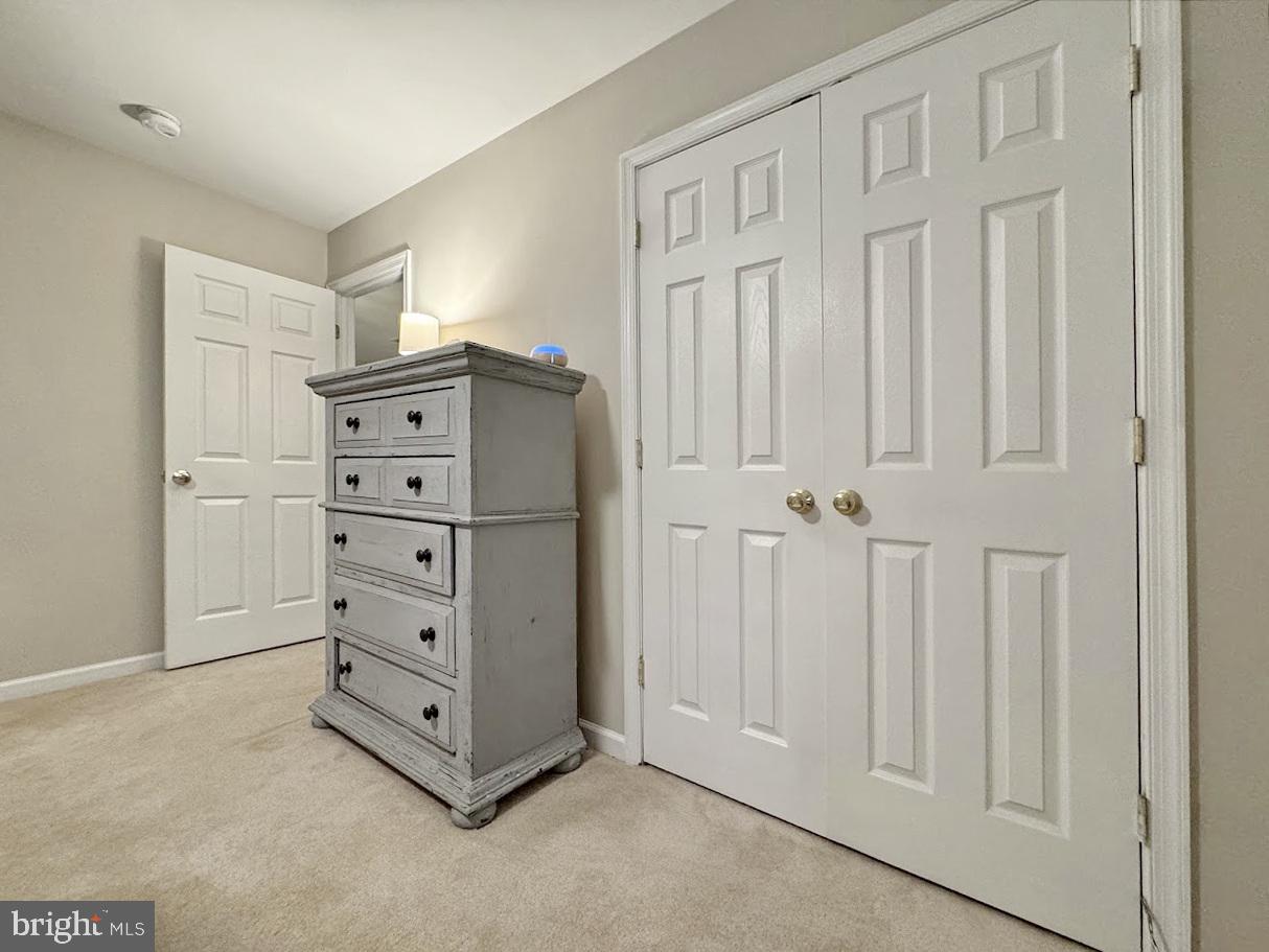 CHATHAM  VILLAGE - Residential