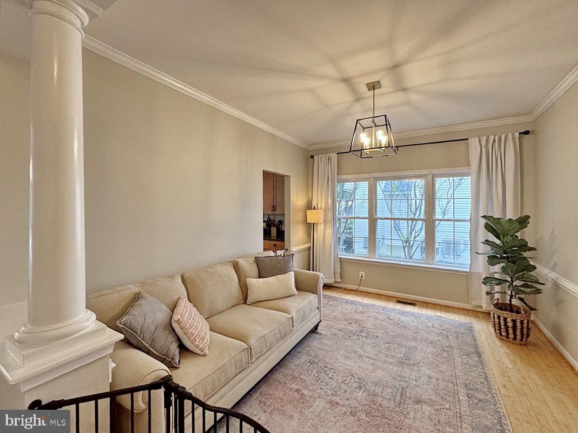 CHATHAM  VILLAGE - Residential