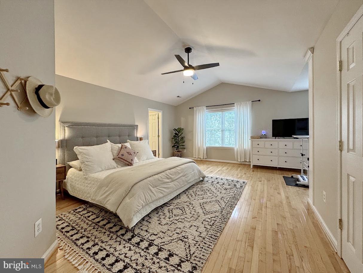 CHATHAM  VILLAGE - Residential