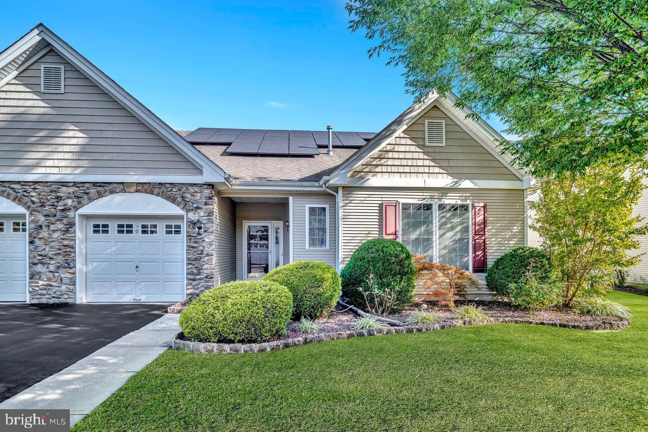 70 NIGHTINGALE DRIVE