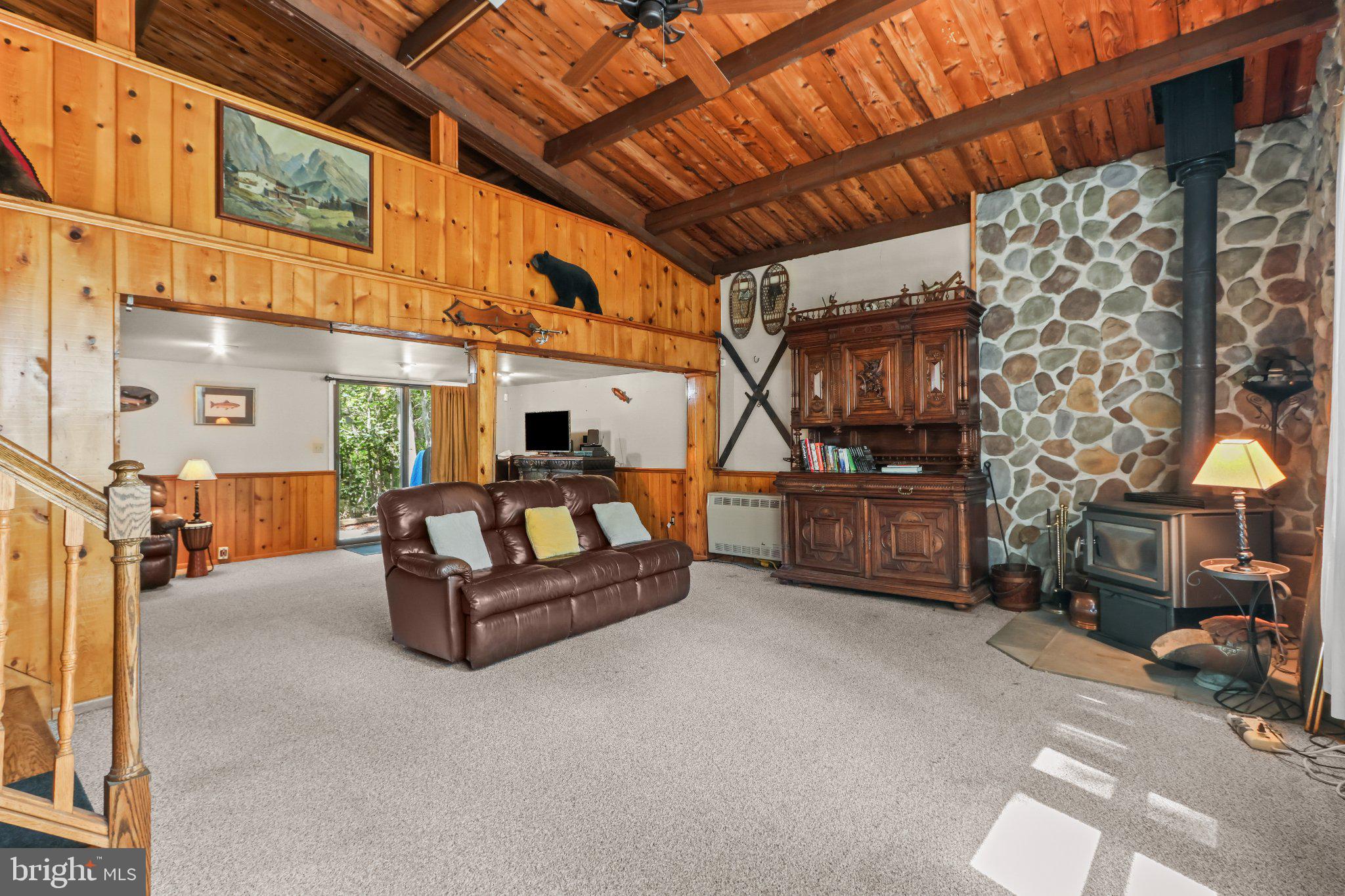 317 ARTHUR CIRCLE