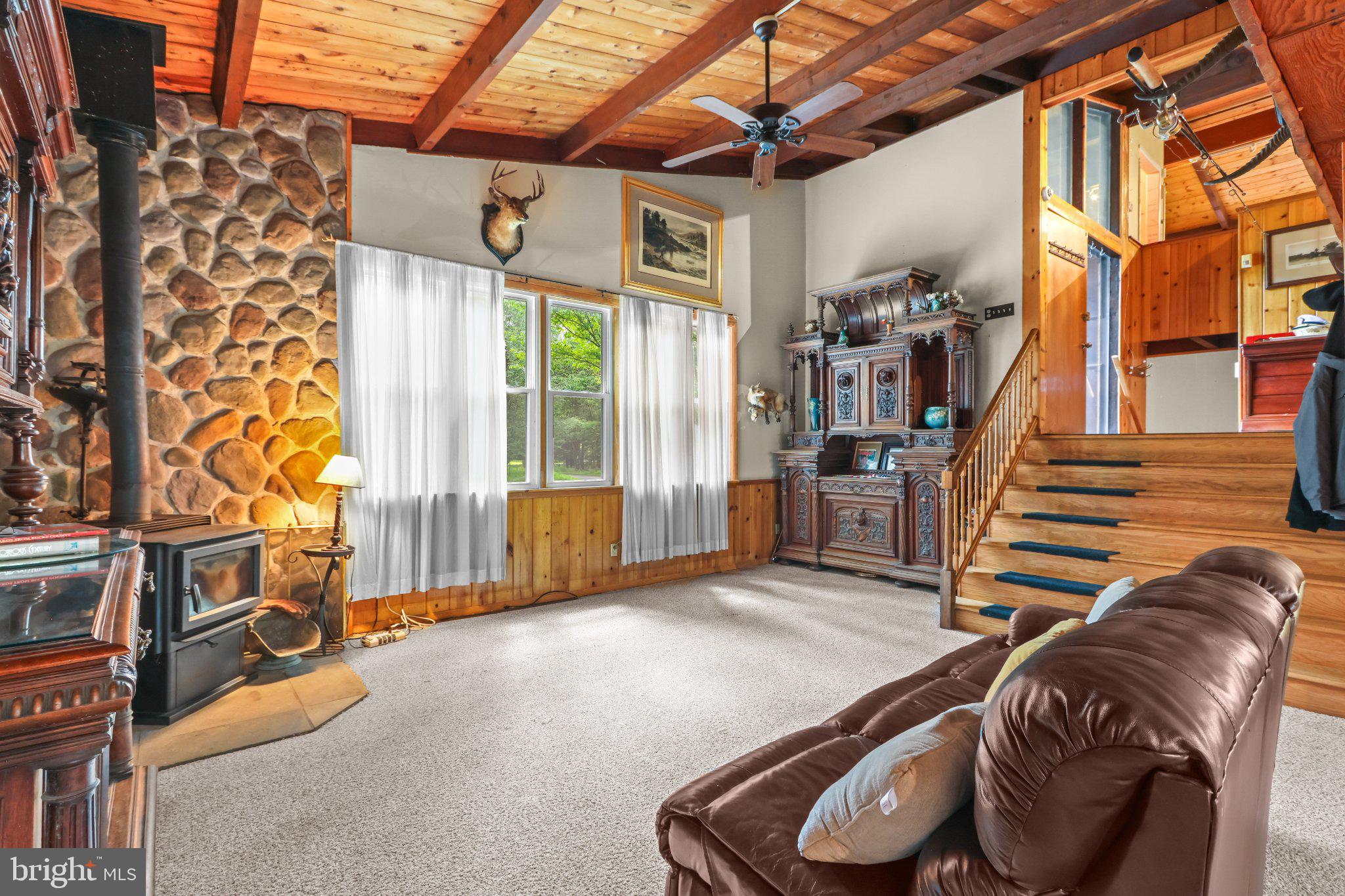 317 ARTHUR CIRCLE